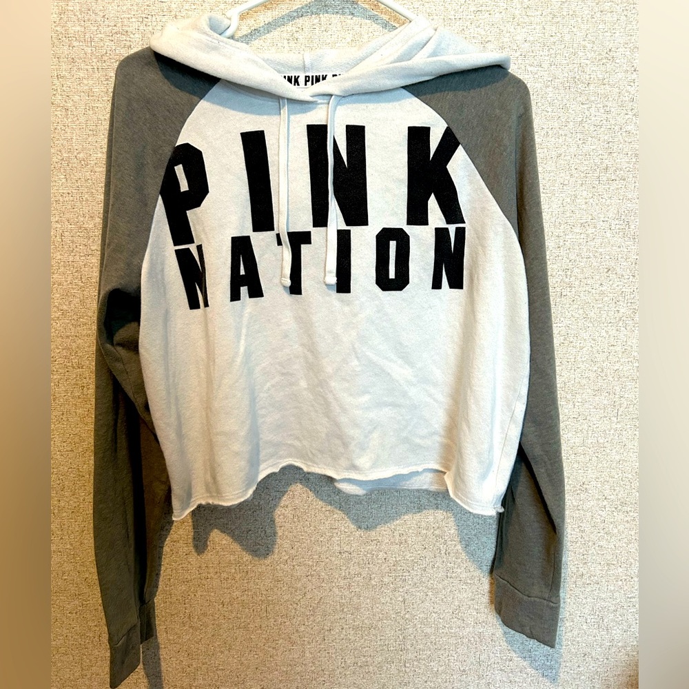 Small PINK long sleeve hooded crop top